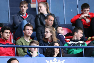 ¿Estuviste en el estadio durante el partido? Trata de encontrarte en la grada.