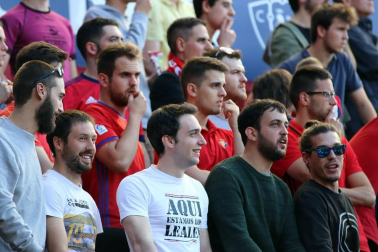 ¿Estuviste en el estadio durante el partido? Trata de encontrarte en la grada.