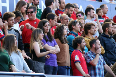 ¿Estuviste en el estadio durante el partido? Trata de encontrarte en la grada.