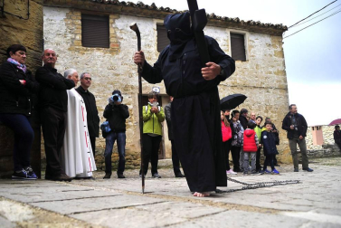 La tradicional marcha mariana de Tafalla cumplió 975 años este domingo 29 de abril de 2018.