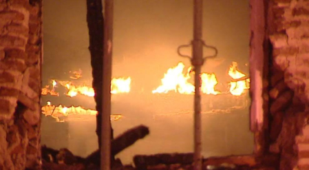 Se incendia el Palacio de Osuna de Aranjuez provocando el desalojo de los vecinos colindantes