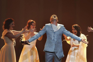 Los últimos 18 países actuaron este jueves 10 de mayo en Lisboa para decidir a los últimos finalistas del Festival de Eurovisión que celebrará su final el sábado 12 de mayo en la primera de las semifinales.