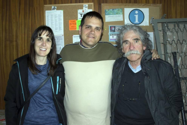 El Albergue que Anfas tiene en Estella celebró la apertura de la nueva temporada con una pequeña fiesta y ya está disponible para todos aquellos que quieran hacer uso de sus instalaciones, especialmente los peregrinos en su camino hacia Santiago. El servicio es atendido por personas con discapacidad intelectual.