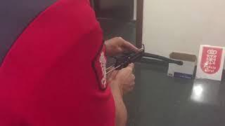 Policía Foral requisa una ballesta en Mélida