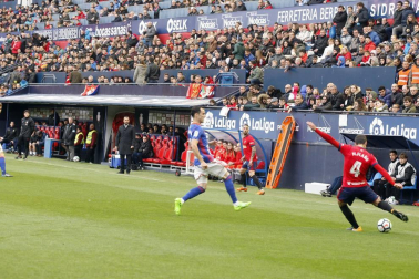 Fotos del Osasuna 2- 1 Oviedo del partido disputado en El Sadar.