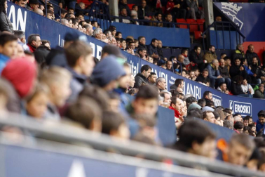 Fotos del Osasuna 2- 1 Oviedo del partido disputado en El Sadar.
