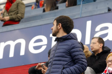 Fotos del búscate en la grada del Osasuna 2 - 1 Oviedo