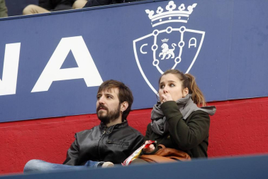 Fotos del búscate en la grada del Osasuna 2 - 1 Oviedo