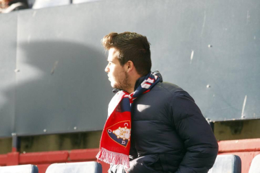 Fotos del búscate en la grada del Osasuna 2 - 1 Oviedo