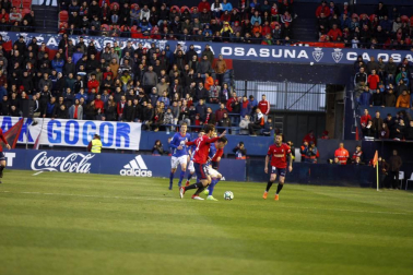 Fotos del partido Osasuna 2- 1 Oviedo disputado en El Sadar este sábado.