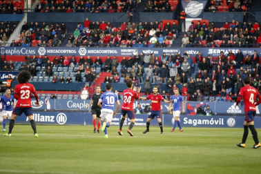 Fotos del partido Osasuna 2- 1 Oviedo disputado en El Sadar este sábado.