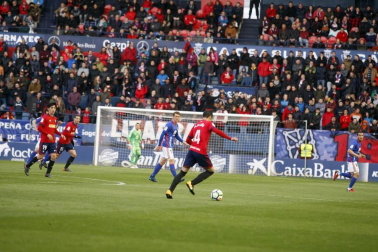 Fotos del partido Osasuna 2- 1 Oviedo disputado en El Sadar este sábado.