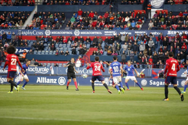 Fotos del partido Osasuna 2- 1 Oviedo disputado en El Sadar este sábado.