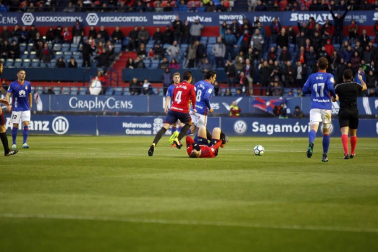 Fotos del partido Osasuna 2- 1 Oviedo disputado en El Sadar este sábado.