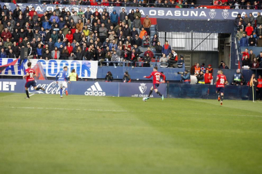 Fotos del partido Osasuna 2- 1 Oviedo disputado en El Sadar este sábado.