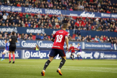 Fotos del partido Osasuna 2- 1 Oviedo disputado en El Sadar este sábado.