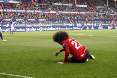 Fotos del partido Osasuna 2- 1 Oviedo disputado en El Sadar este sábado.