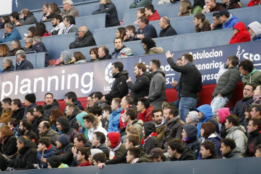 Fotos del partido Osasuna 2- 1 Oviedo disputado en El Sadar este sábado.