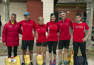 Cinco asociaciones con fines solidarios -Asociación Síndrome Apert, Asociación Luciérnaga, Asociación Anapku, Anfas Estella y Gerna (Grupo de Enfermedades Raras o poco frecuentes de Navarra)- fueron las protagonistas de la cuarta edición de la carrera solidaria de Allo. Una prueba con diferentes distancias apta para todos los públicos y que se convirtió en una fiesta con la celebración a posteriori de una comida y un sorteo de regalos.