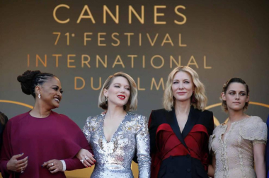 Varias fotos de los asistentes al fin del Fesival de Cannes de este año y de la ceremonia final