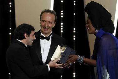 Varias fotos de los asistentes al fin del Fesival de Cannes de este año y de la ceremonia final