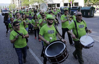 Imágenes de la primera carrera solidaria organizada en Pamplona por Adacen y Aspace Navarra el pasado domingo, 20 de mayo, con el objetivo de dar visibilidad a las personas con discapacidad.