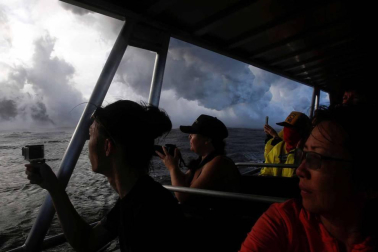Una central geotérrmica de las islas Hawái está amenazada por la lava del volcán Kilauea.