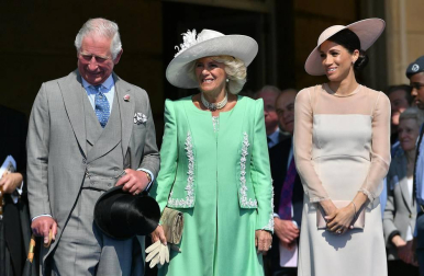 Harry y Meghan acuden a su primer acto oficial como marido y mujer