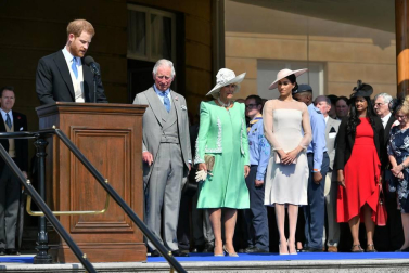 Harry y Meghan acuden a su primer acto oficial como marido y mujer