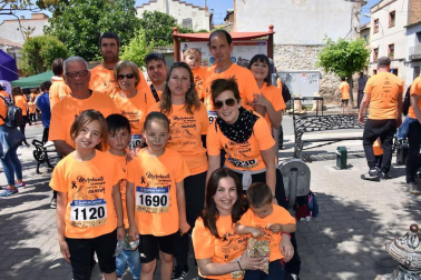 El domingo 20 de mayo se celebró la segunda edición de la marcha 'Murchante contra el cáncer'. Los vecinos de esta localidad se volcaron con la iniciativa solidaria, que invitada a completar el recorrido patinando, corriendo o andando. Además del evento deportivo, también se celebraron otras actividades paralelas, como animación infantil, pintacaras, manualidades y sorteos a los que se sumó reparto de migas, vino y chistorra.