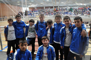 El sábado tuvo lugar en el polideportivo de Arrosadía la última jornada de los Juegos Deportivos de Navarra en la que los jugadores, acompañados de sus respectivas familias, convirtieron esta última cita competitiva en una auténtica fiesta del baloncesto foral. Durante el evento, la Federación Española de Baloncesto, con su presidente y exjugador internacional Jorge Garbajosa al frente, homenajeó a dos figuras del basket navarro por su trayectoria: Antonio Ros y Agustín Alonso. También participó en este reconocimiento la Consejera de Cultura, Deporte y Juventud del Gobierno de Navarra, Ana Herrera.
