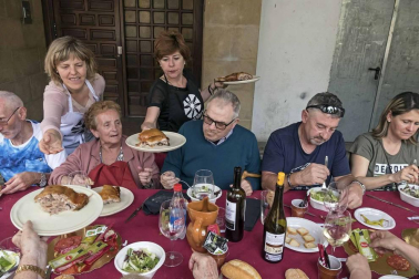La lluvia no impidió que los actos programados siguieran el guion previsto