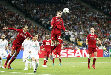El Real Madrid consiguió su 13º título de Campeón de Europa, el tercero consecutivo, tras vencer en la final de Kiev al Liverpool por 3-1.