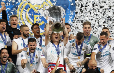 El Real Madrid consiguió su 13º título de Campeón de Europa, el tercero consecutivo, tras vencer en la final de Kiev al Liverpool por 3-1.