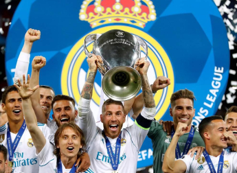 El Real Madrid consiguió su 13º título de Campeón de Europa, el tercero consecutivo, tras vencer en la final de Kiev al Liverpool por 3-1.