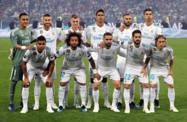 El Real Madrid consiguió su 13º título de Campeón de Europa, el tercero consecutivo, tras vencer en la final de Kiev al Liverpool por 3-1.
