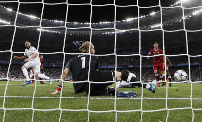 El Real Madrid consiguió su 13º título de Campeón de Europa, el tercero consecutivo, tras vencer en la final de Kiev al Liverpool por 3-1.