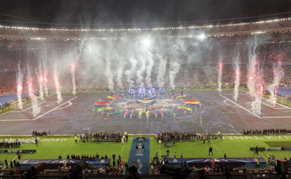 El Real Madrid consiguió su 13º título de Campeón de Europa, el tercero consecutivo, tras vencer en la final de Kiev al Liverpool por 3-1.