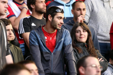 ¿Estuviste en el estadio durante el partido? Trata de encontrarte en la grada.