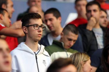 ¿Estuviste en el estadio durante el partido? Trata de encontrarte en la grada.