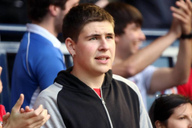 ¿Estuviste en el estadio durante el partido? Trata de encontrarte en la grada.