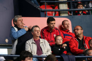 ¿Estuviste en el estadio durante el partido? Trata de encontrarte en la grada.