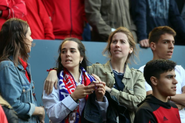 ¿Estuviste en el estadio durante el partido? Trata de encontrarte en la grada.