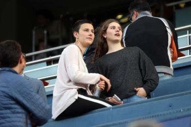 ¿Estuviste en el estadio durante el partido? Trata de encontrarte en la grada.