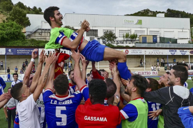 Los de Estella vencieron por al mínima y certificaron la permanencia en Segunda División B.