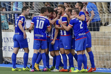 Los de Estella vencieron por al mínima y certificaron la permanencia en Segunda División B.