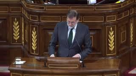 Rajoy se despide felicitando a Sánchez y deseándole suerte