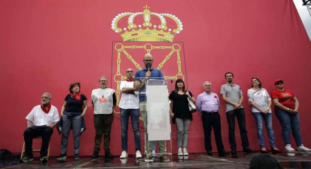 Fotos de la manifestación contra la política lingüística del Gobierno de Navarra celebrada este sábado en Pamplona.
