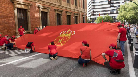 Fotos de la manifestación contra la política lingüística del Gobierno de Navarra celebrada este sábado en Pamplona.