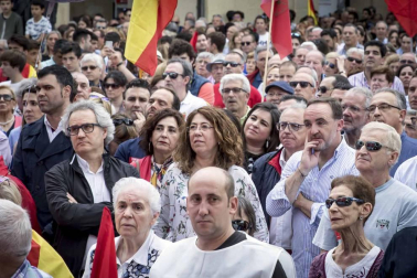 Fotos de la manifestación contra la política lingüística del Gobierno de Navarra celebrada este sábado en Pamplona.
